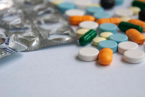 managing multiple medications, multi-dose packaging options, medication compliance